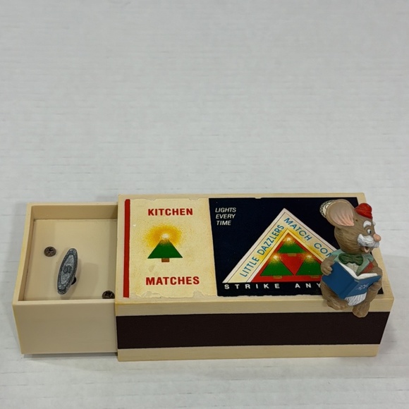 Vtg 1984 Hallmark Matchbook Mice Christmas Decoration Music Box - Picture 10 of 15